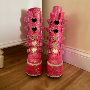 DEMONIA SWING-230G (sparkly pink platform demonia boots with heart buckles)